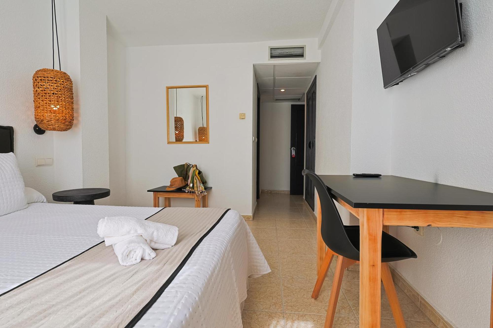 Hotel Olas De Almunecar Ngoại thất bức ảnh