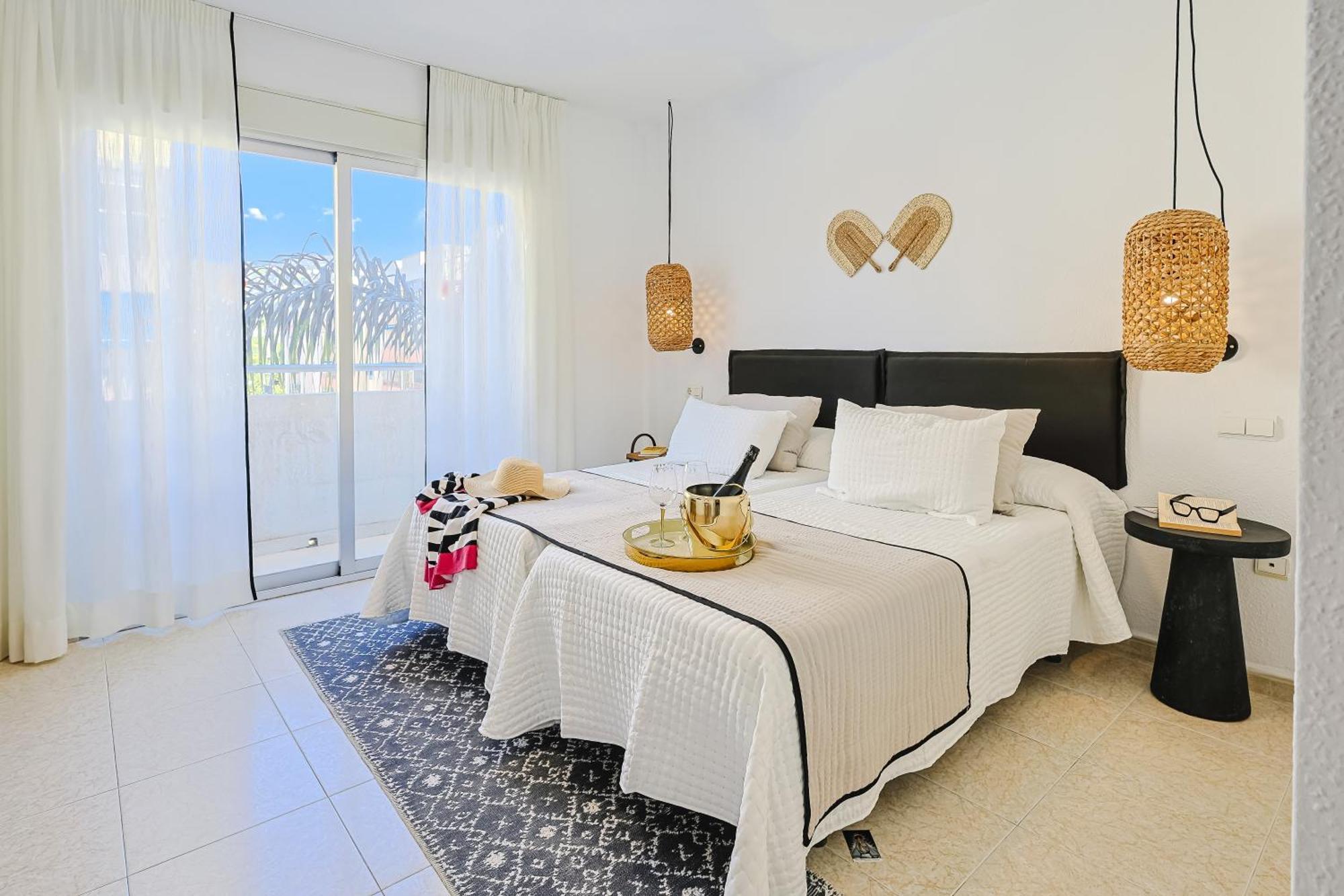 Hotel Olas De Almunecar Ngoại thất bức ảnh