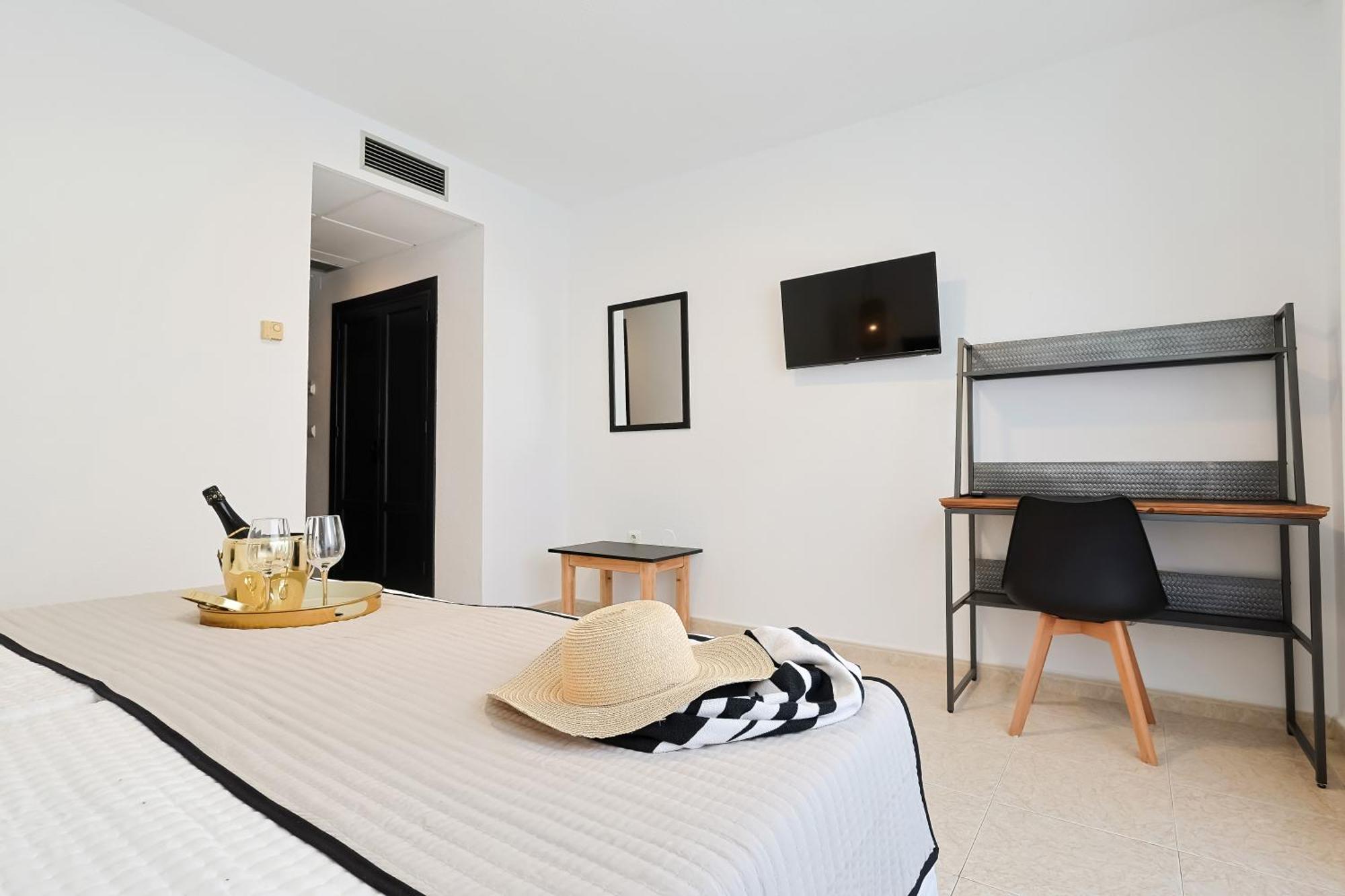 Hotel Olas De Almunecar Ngoại thất bức ảnh